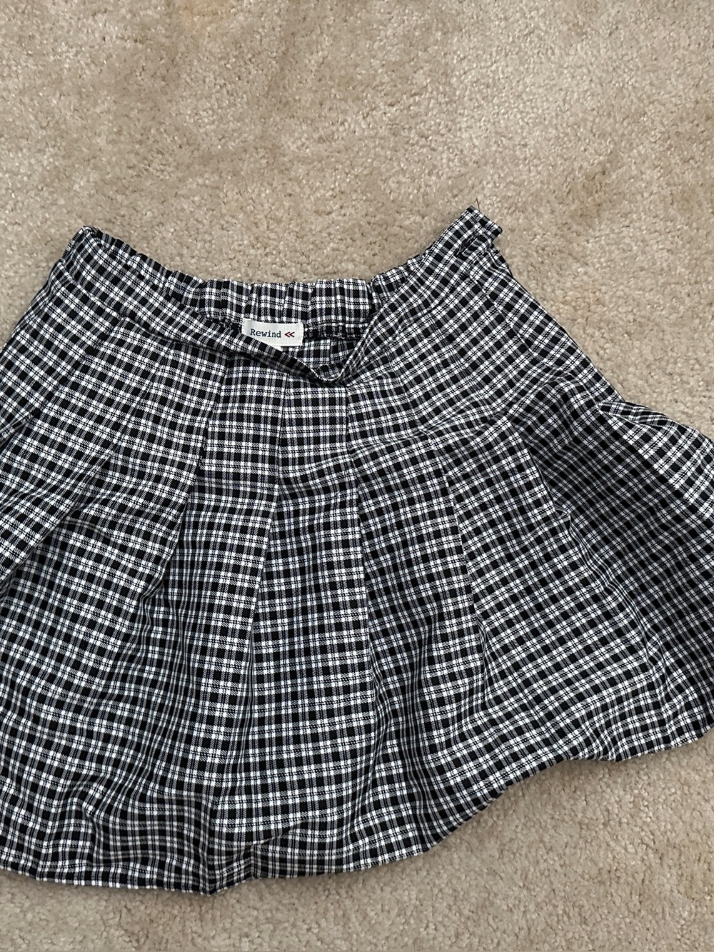 Women’s Small Plaid Black Skirt by Rewind